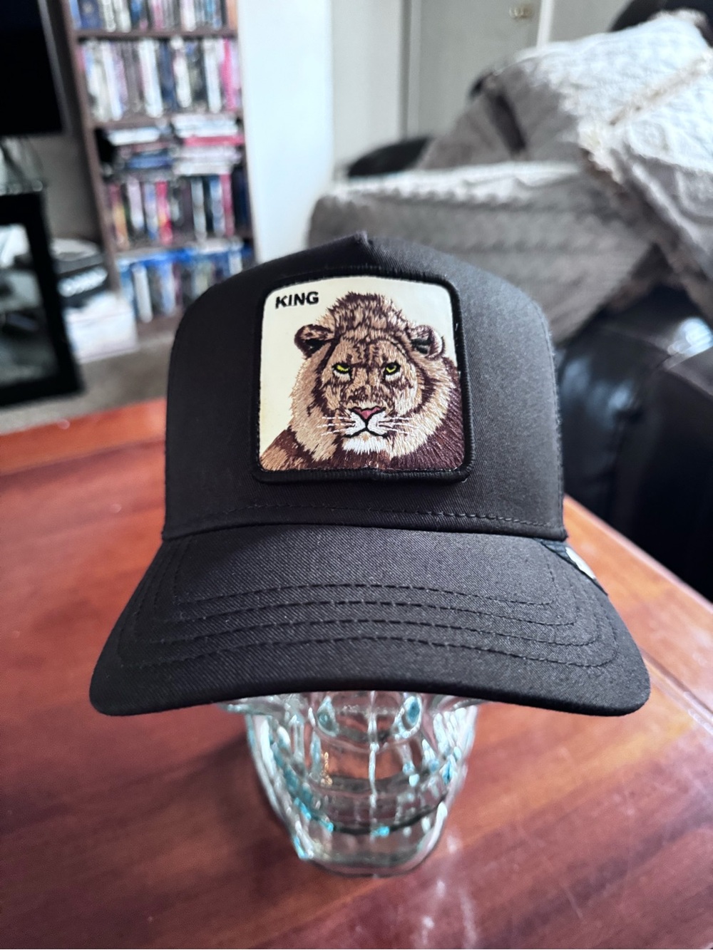 Goorin Bros KING TRUCKER Trucker Hat Mesh SnapBack NWT The Farm